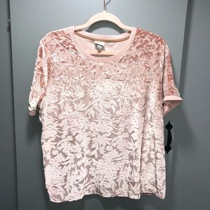 Women’s a new day tee size large